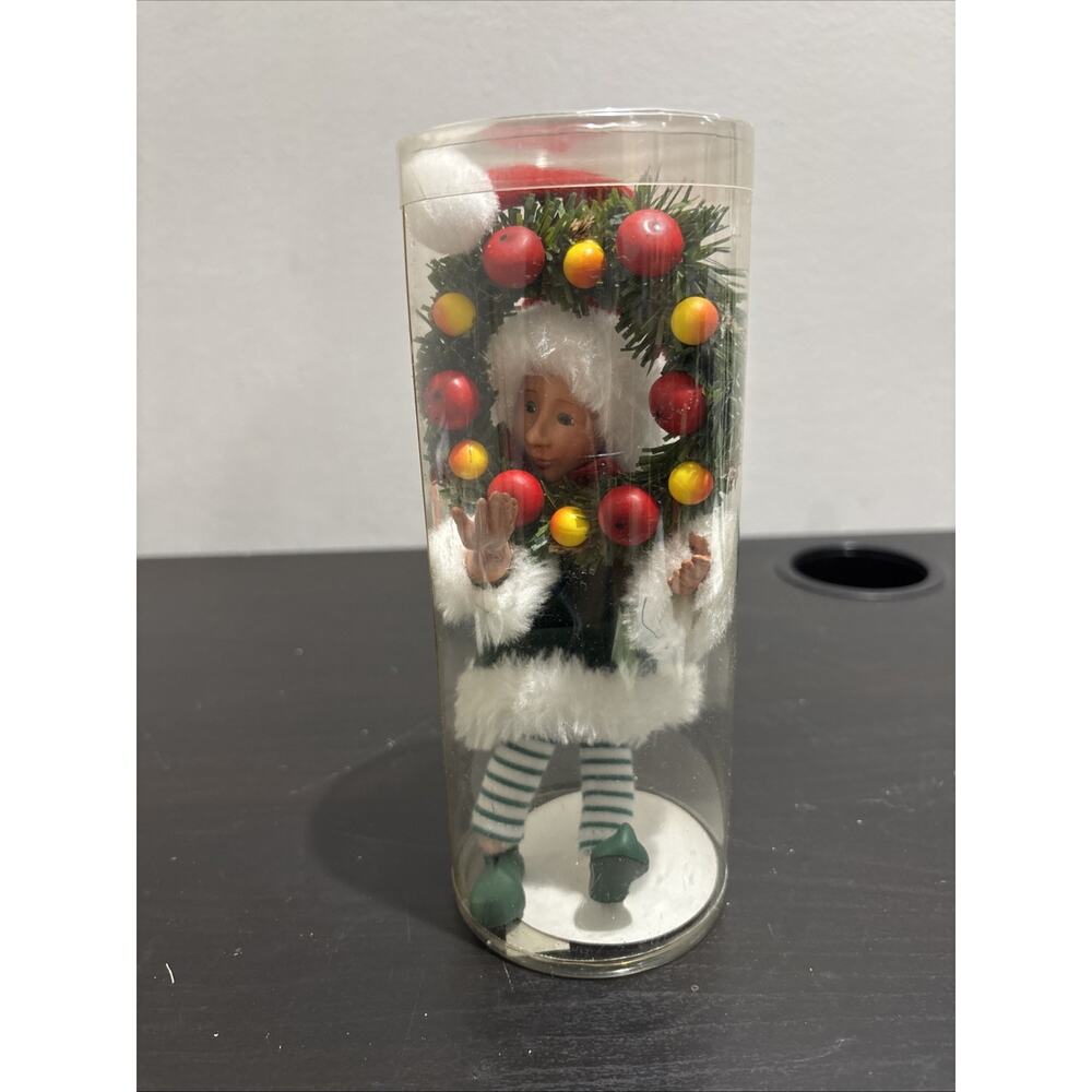 Kindles by ByersChoice KINDLEKIN Bendable Elf Santa with Wreath Ornament *READ